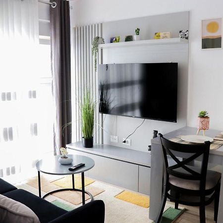 Comfy Studio At 'Mangalem21 Complex' Parking-Wifi-Ac-View Tiranë Luaran gambar
