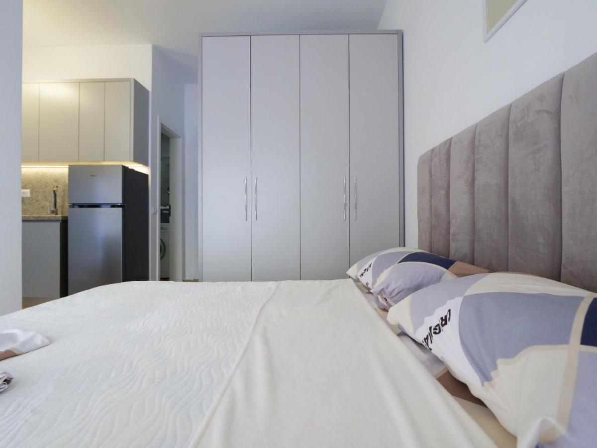 Comfy Studio At 'Mangalem21 Complex' Parking-Wifi-Ac-View Tiranë Luaran gambar