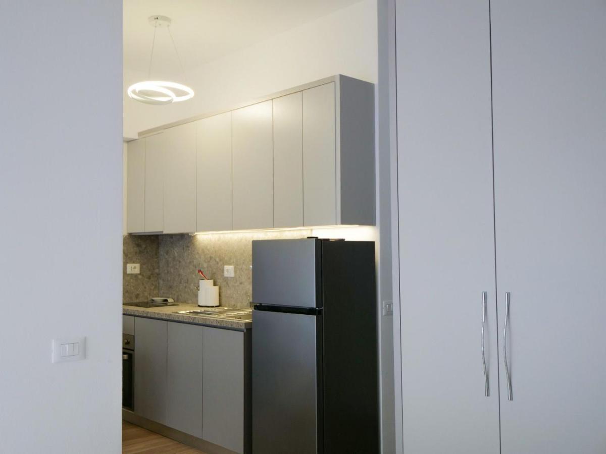 Comfy Studio At 'Mangalem21 Complex' Parking-Wifi-Ac-View Tiranë Luaran gambar