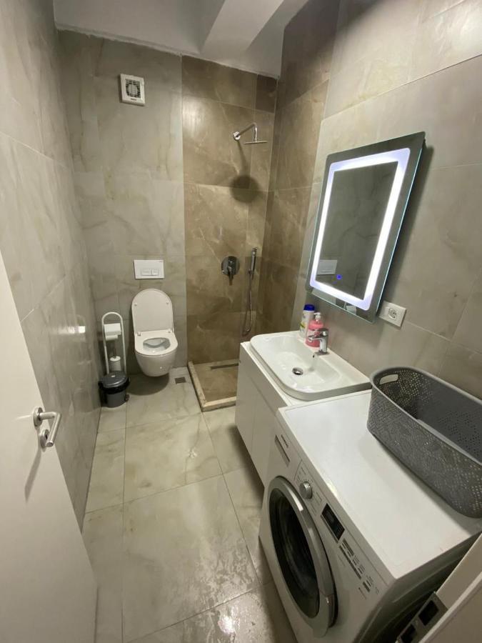 Comfy Studio At 'Mangalem21 Complex' Parking-Wifi-Ac-View Tiranë Luaran gambar