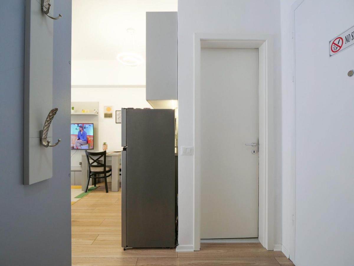 Comfy Studio At 'Mangalem21 Complex' Parking-Wifi-Ac-View Tiranë Luaran gambar